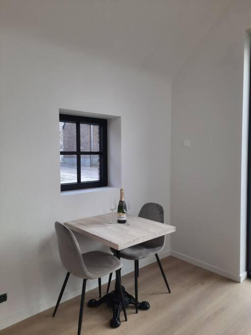 Komo Hill Stays - Guestroom Komo Cosy Kruisem 外观 照片